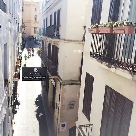 & Sitges