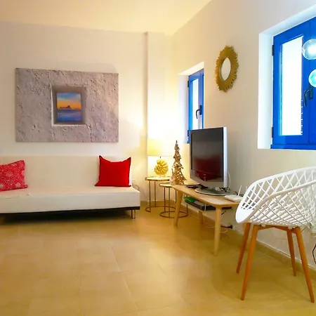 & Apartment